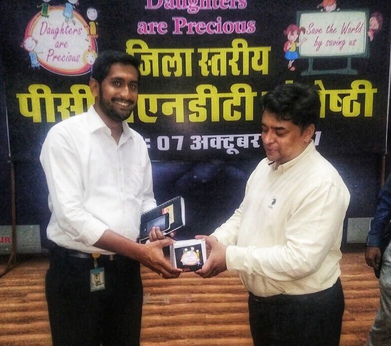 Photo by Ashish Mathews