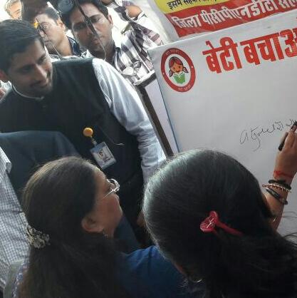 Photo by Ashish Mathews